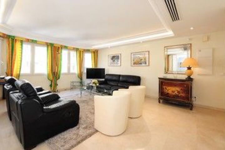 RESIDENCE CROISETTE AZUR