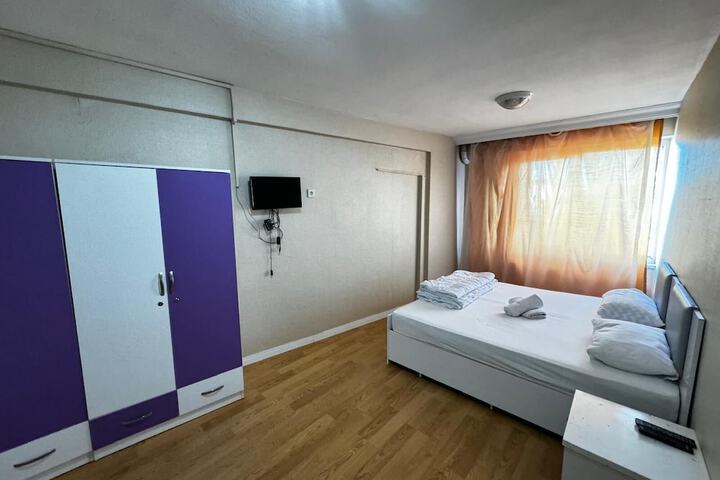 Room 19 of 41