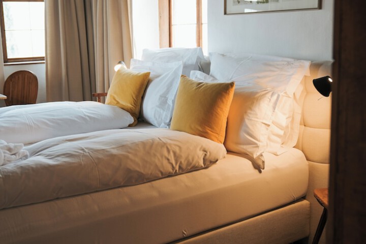 Room 4 of 24