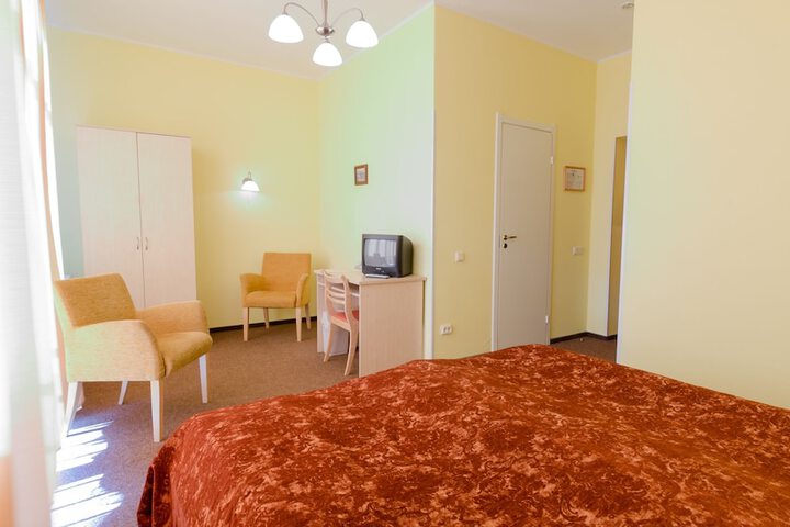 Room 14 of 51