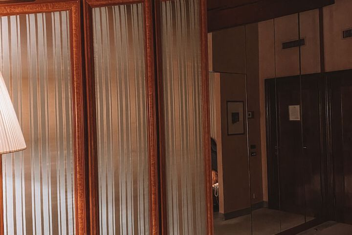 Room 26 of 68
