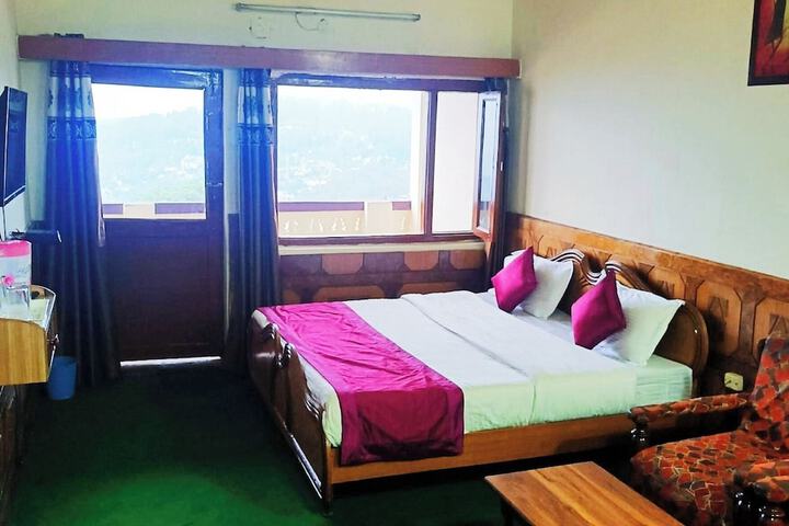 Room 3 of 23