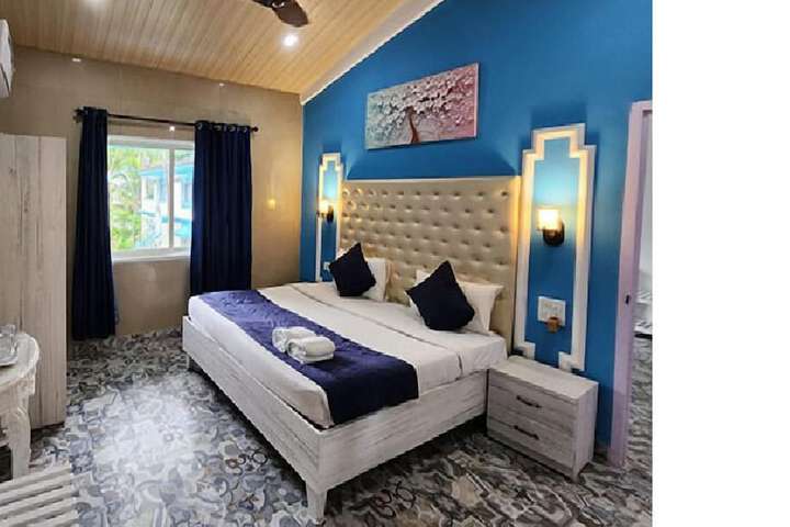 Room 14 of 64