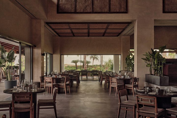 Dining 194 of 225