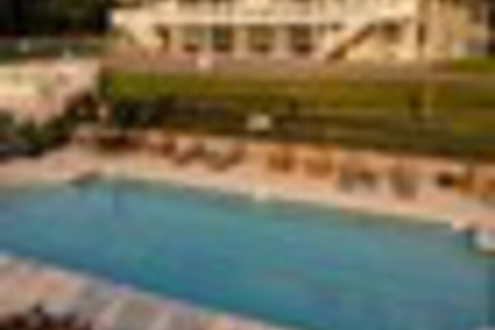 Hotel 155 of 180