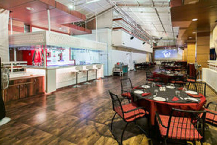Dining 16 of 16
