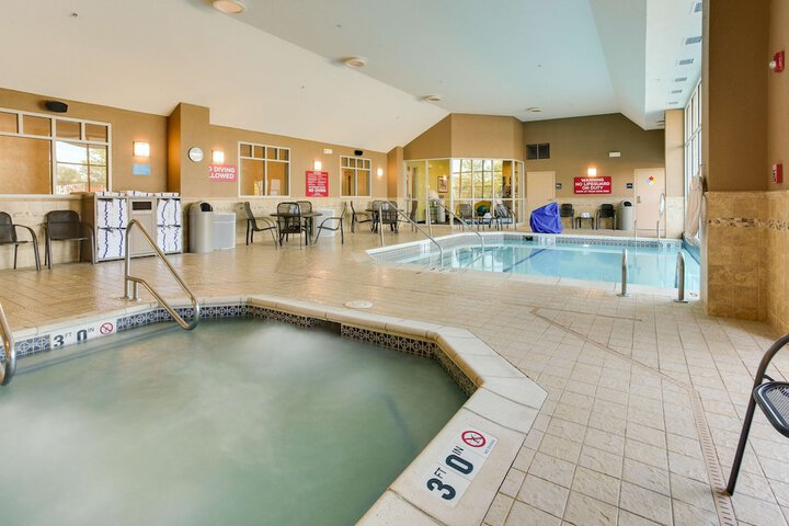 Pool 18 of 54