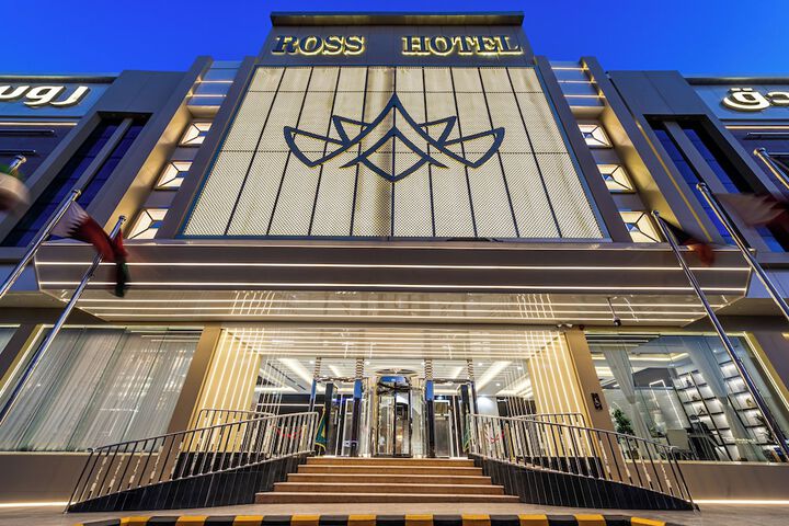 Ross Hotel