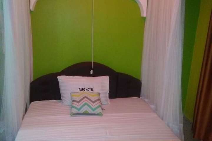 Room 5 of 24