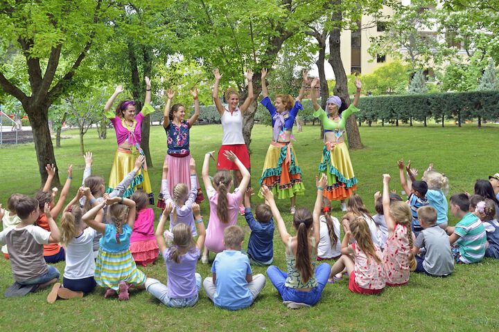 Childrens Activities 62 of 121