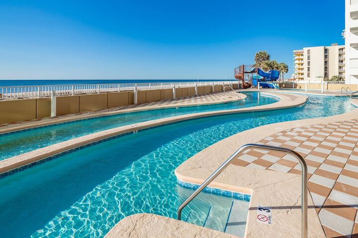 Pool 66 of 133