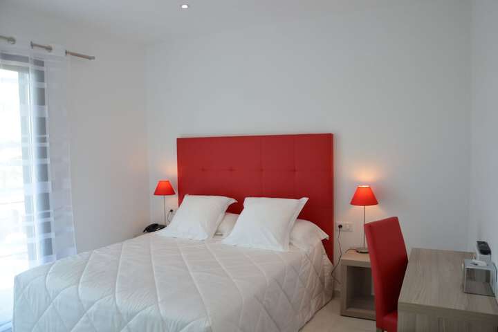 Room 18 of 53