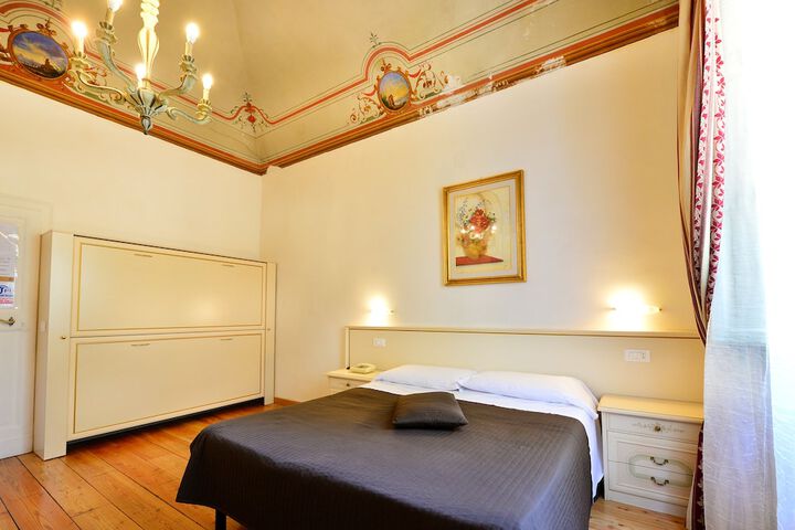 Room 19 of 75