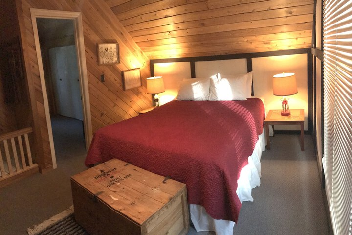 Room 37 of 146