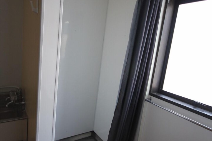 Room 2 of 14