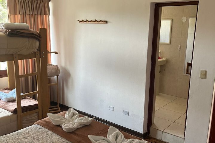 Room 26 of 178