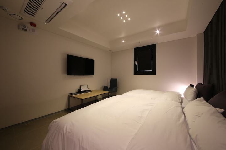 Room 20 of 41