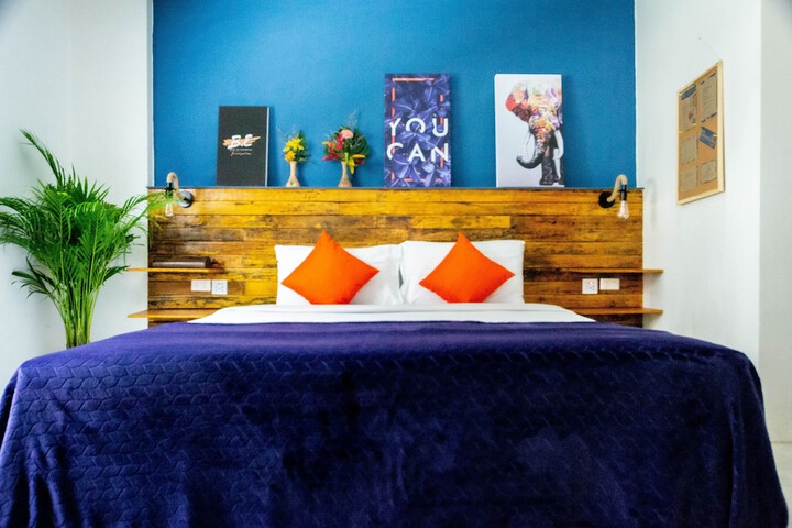 Room 17 of 63