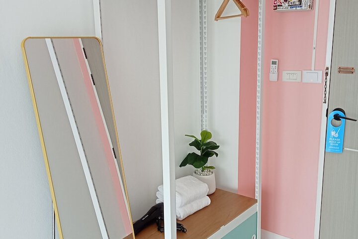 Room 20 of 77
