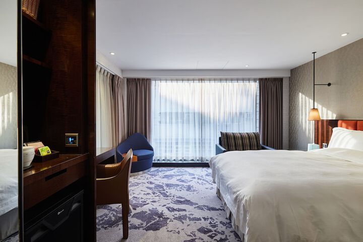 Room 15 of 41
