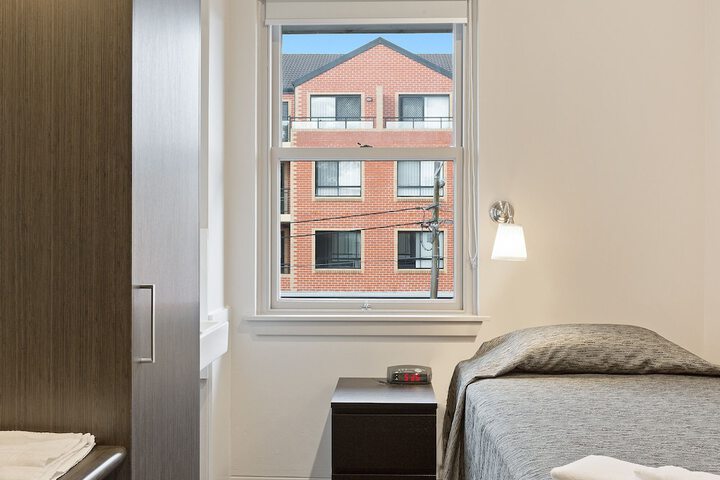 Room 2 of 16