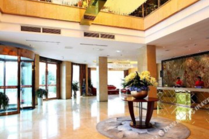 Lianhuadao Qianxi Hotel