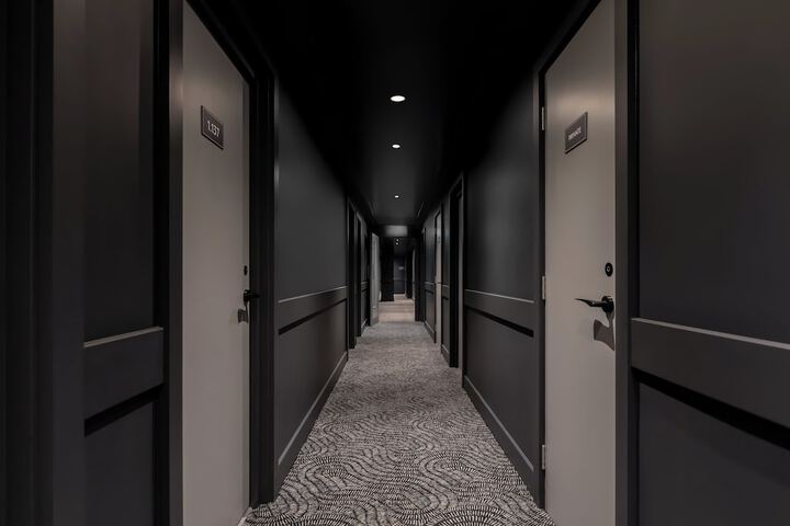 Ballroom/Hall 13 of 23