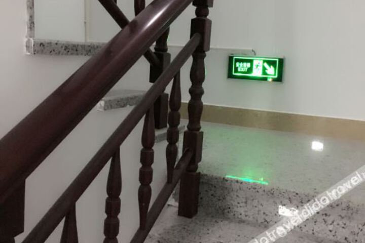 Xiangshan Xinjing Hotel