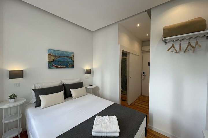Room 32 of 112