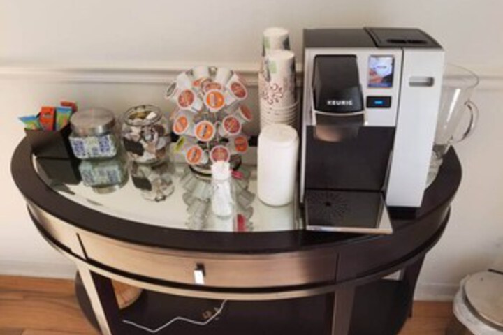 Breakfast/Coffee Service 8 of 23