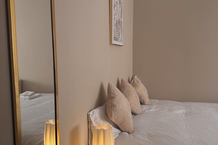 Room 15 of 59