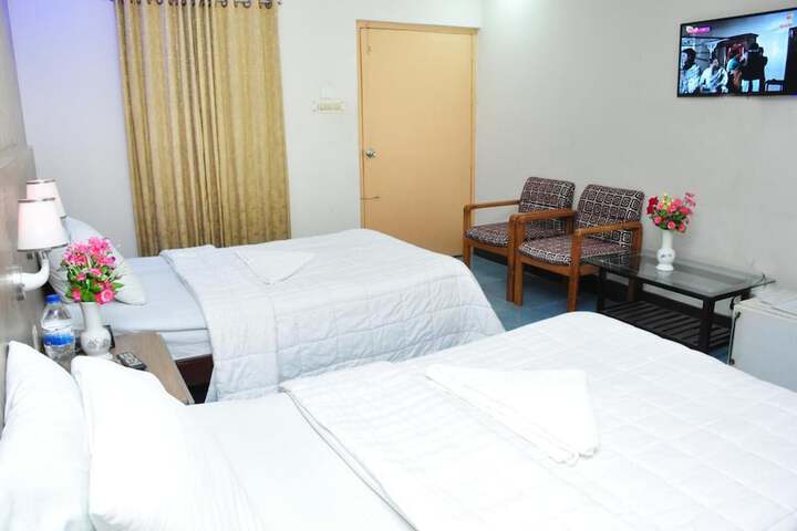Room 12 of 42