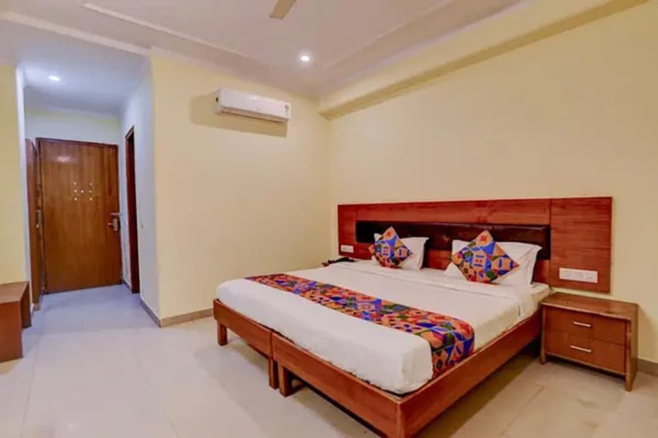 Room 20 of 31