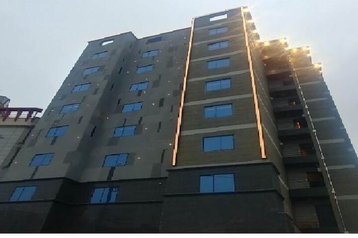 Central Hotel
