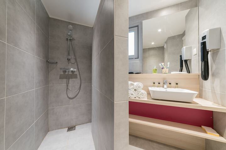 Bathroom Interior Photo