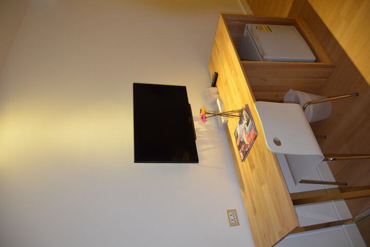 In-room business center