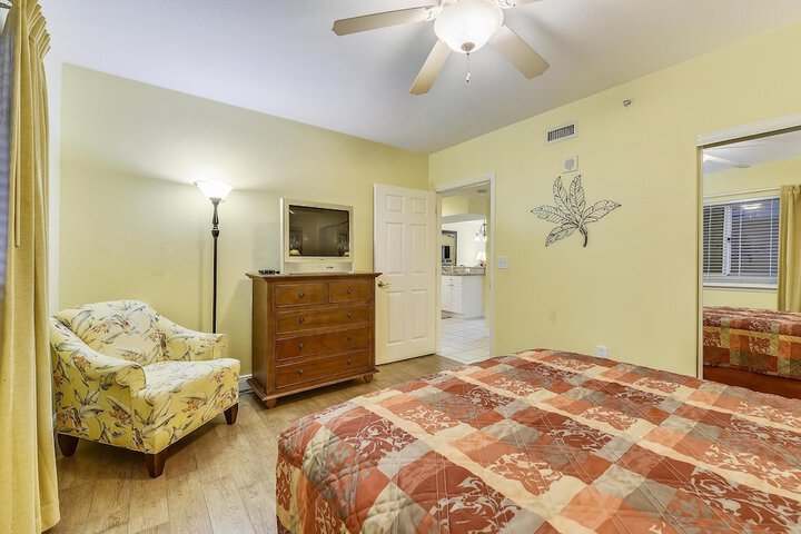 Room 3 of 145
