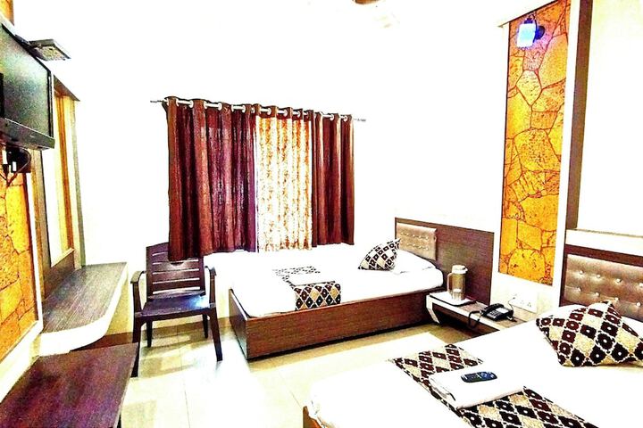 Room 18 of 31