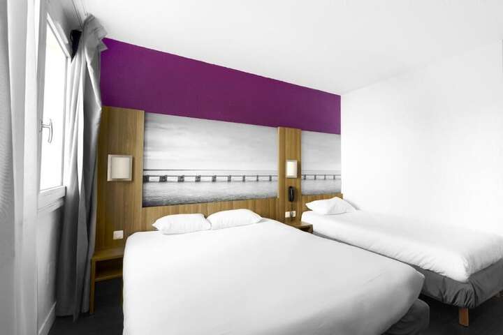 Room 16 of 31