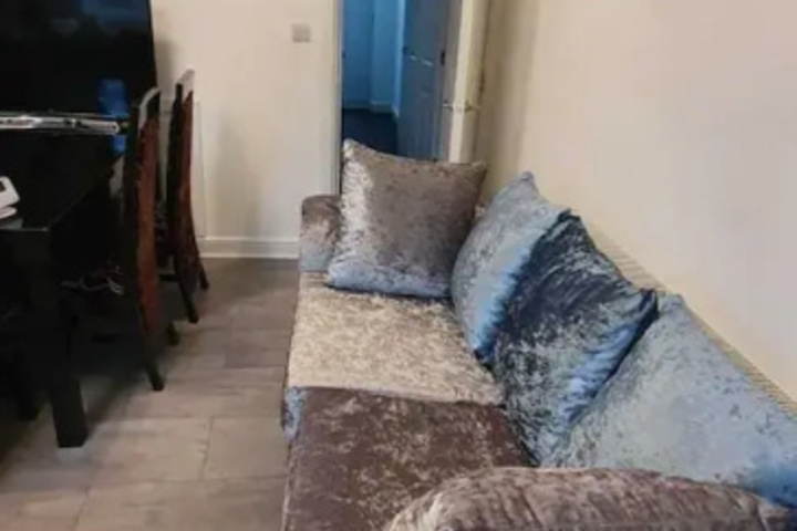 Room 3 of 18