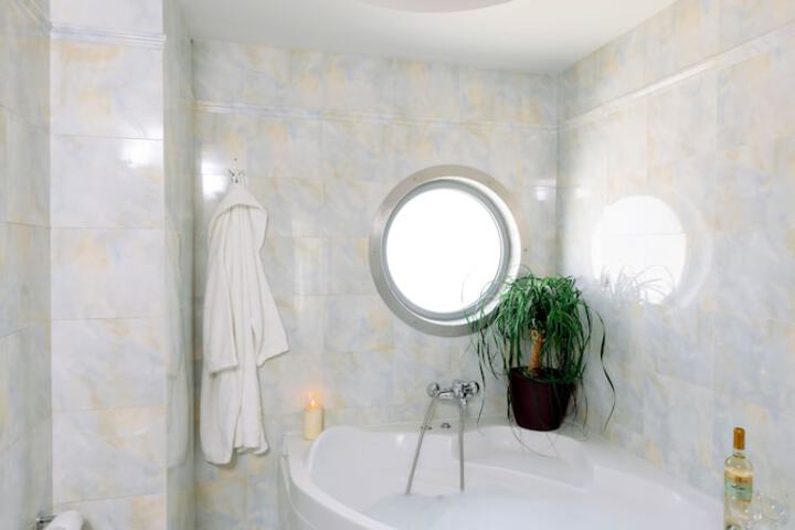 Bath Amenities