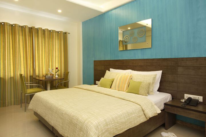 Room 7 of 34
