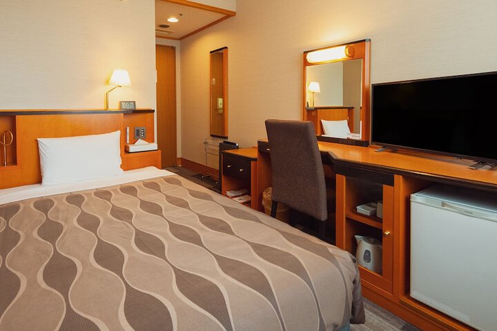 Room 16 of 54