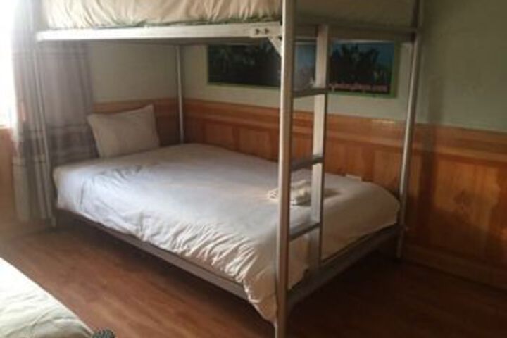Noi Bai Family Homestay
