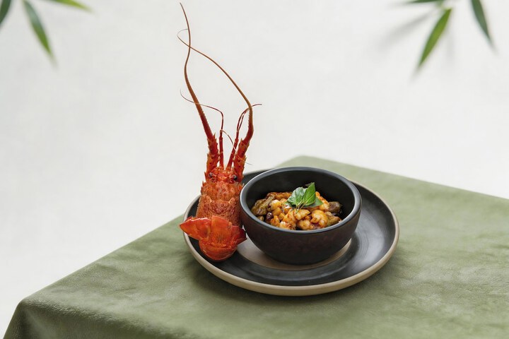 Dining 98 of 148