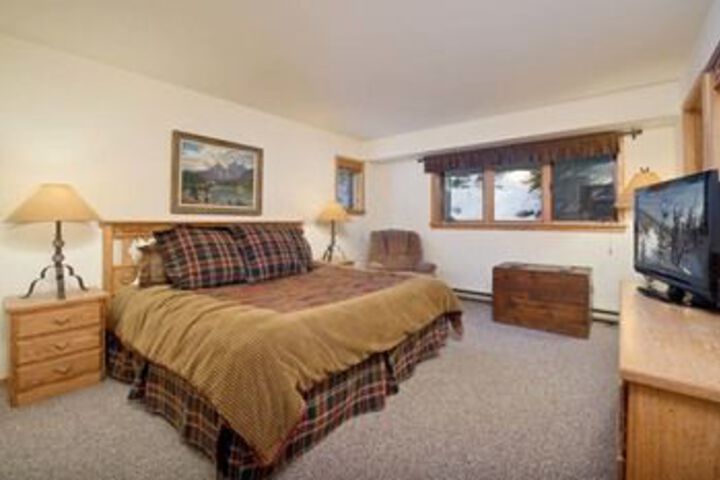 Room 6 of 41