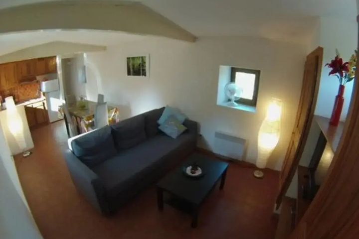 Room 7 of 24