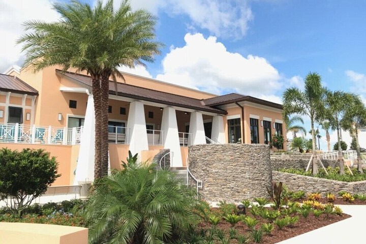 Hotel 75 of 78