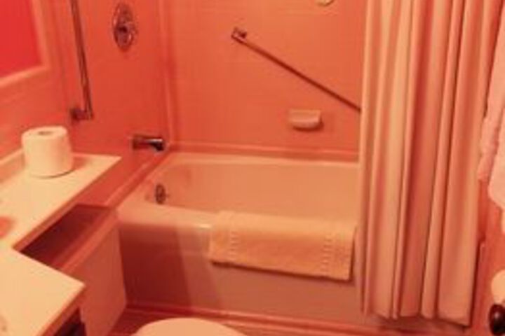 Room 4 of 21