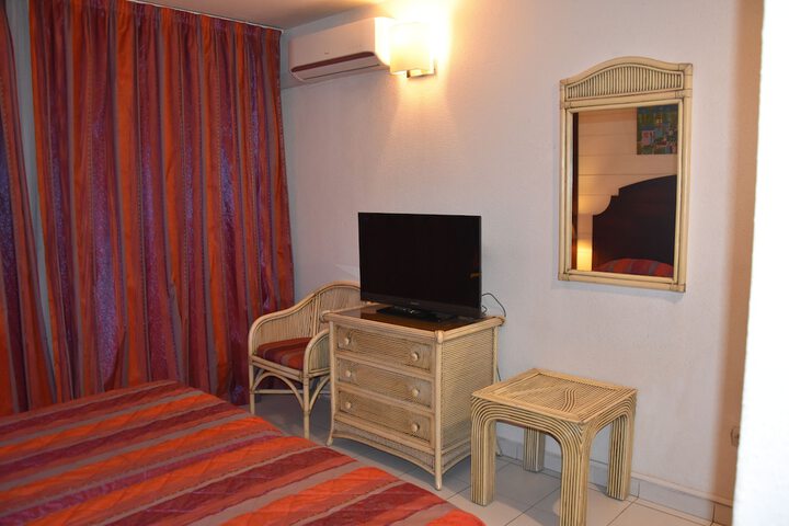 Room 14 of 57